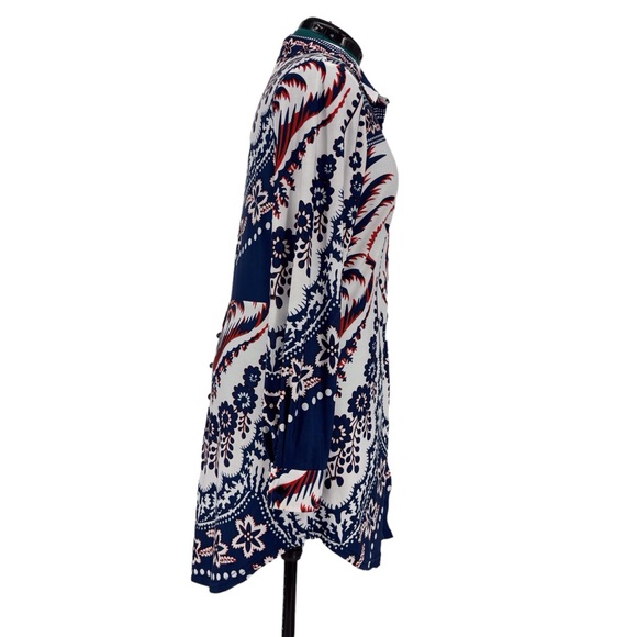 Reborn White, Red & Blue Abstract Paisley and Striped Buttoned Tunic Top, Medium - Picture 11 of 16